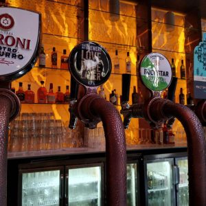 Firegrill_sydney_restaurant_bar_STEAK_SEAFOOD_GRILL_interior_clarence bar_beer taps